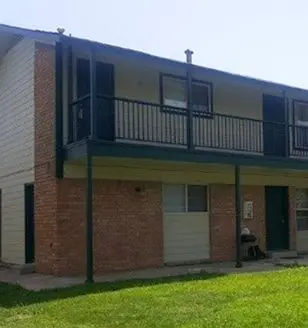 Small Balance Multifamily 21 Small Balance Multifamily - Cedar Crest Apartments 308X328 1