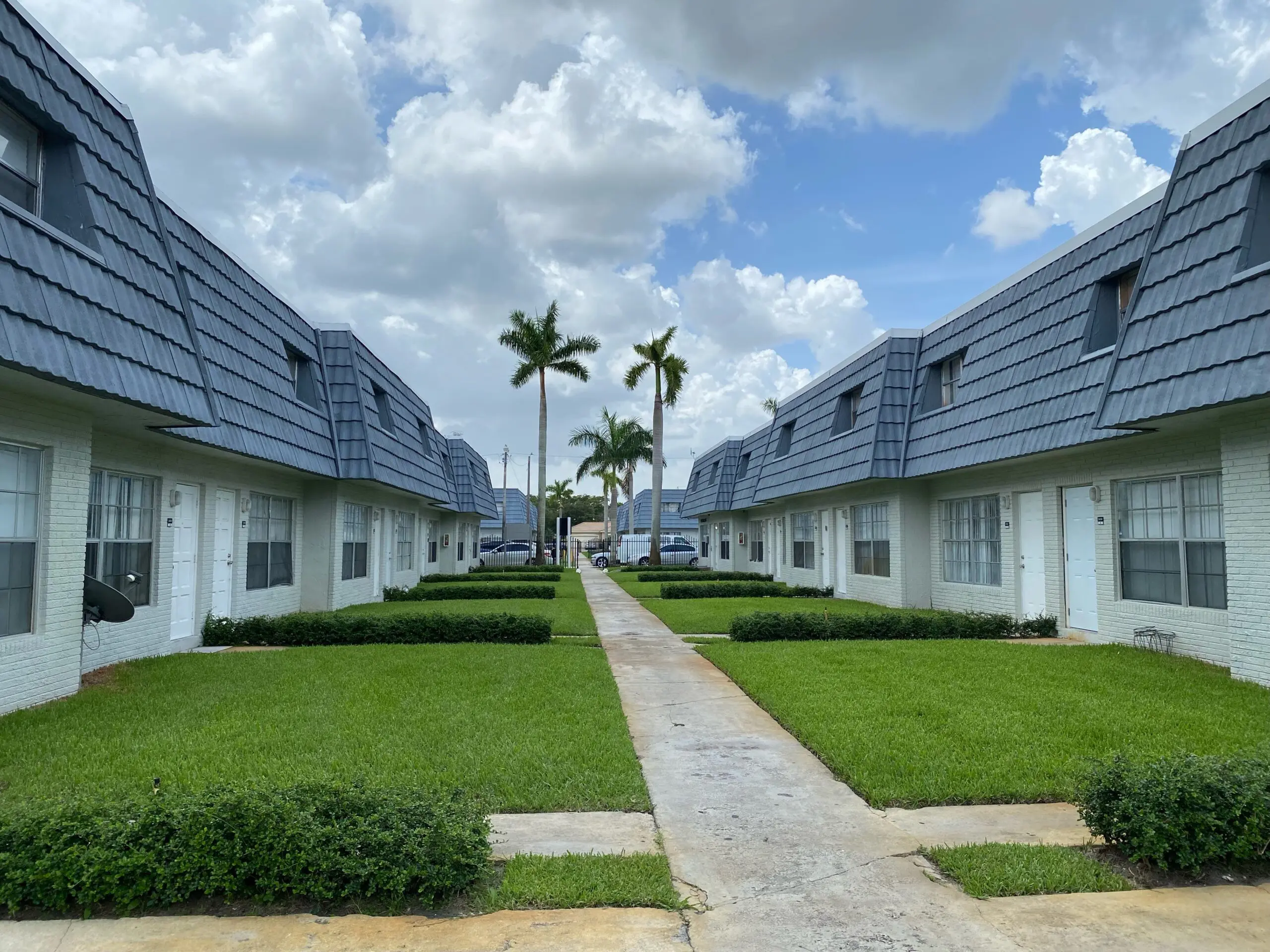 South Florida Operating Company Refinances Multifamily Community 1 South Florida Operating Company Refinances Multifamily Community - New Colony Homes Photo Scaled